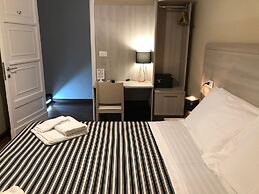 Elios Rooms
