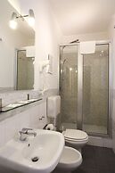 Elios Rooms