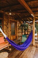 Balsa Surf Camp by Rotamundos