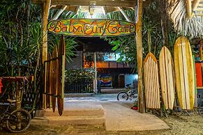 Balsa Surf Camp by Rotamundos