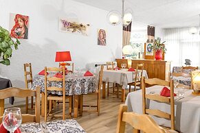 Logis Hotel Le Tropicana