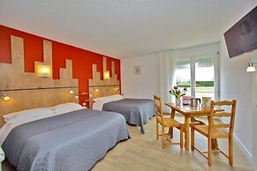 Logis Hotel Le Tropicana