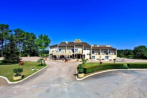 Logis Hotel Le Tropicana