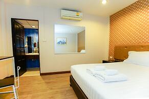 Parasol Inn Chiang Mai Old City