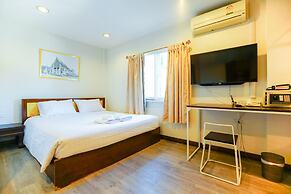 Parasol Inn Chiang Mai Old City