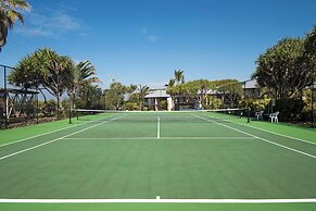 Beach Breakers Resort