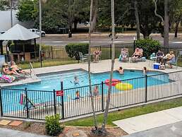 Rainbow Getaway Holiday Apartments