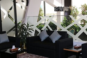 Safir Airport Hotel