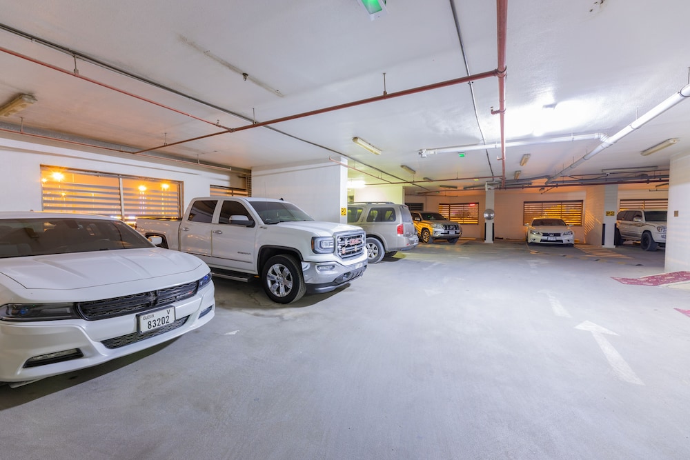 Ewan Ajman Suites Hotel