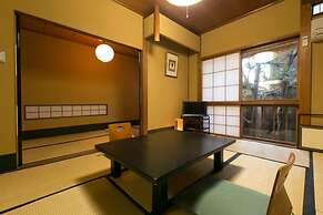 Yoshi-Ima