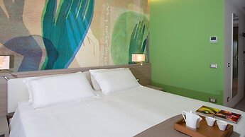 Hotel President
