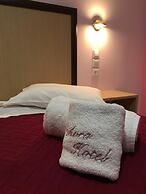 Avra Hotel