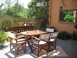 Avra Hotel