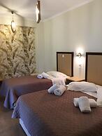 Avra Hotel