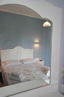 Avra Hotel