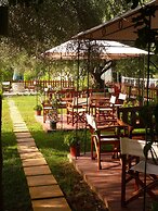 Avra Hotel