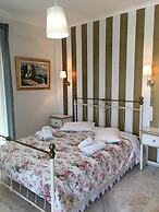 Avra Hotel