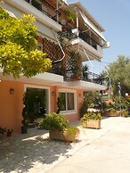 Avra Hotel