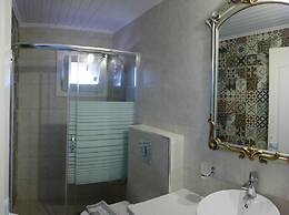 Avra Hotel