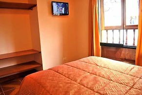 Hostal Villa San Blas