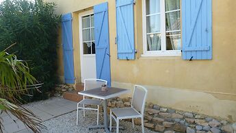 Logis Hotel La Bastide St Bach