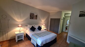 Logis Hotel La Bastide St Bach