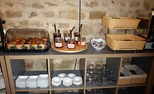 Logis Hotel La Bastide St Bach