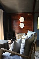 Barefoot Addo Elephant Lodge