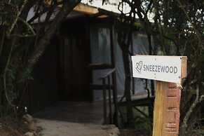 Barefoot Addo Elephant Lodge