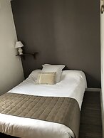 Central Hotel