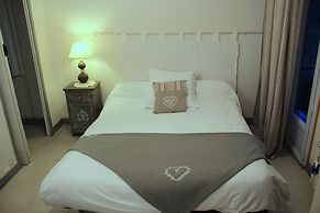 Central Hotel