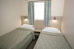Dolphin Lodge