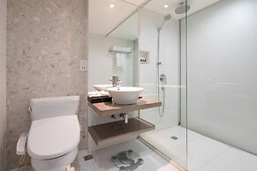 Yuwa Hotel