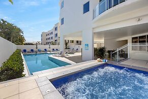 Aqua Vista Resort