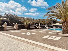 Villa Danezis