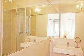 Milanosuites