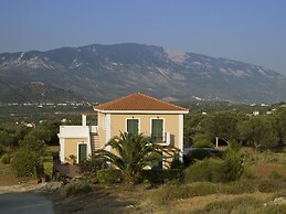 Villa Moschona