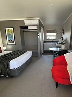Centre Court Motel