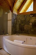 Tillka, Casas de Montaña