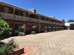 Hermitage Motor Inn