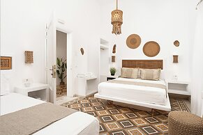 Semiramis Guesthouse