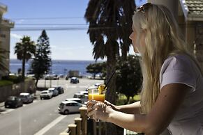 Hotel on the Promenade