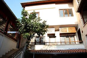 Zeynep Hanim Konagi - Special Class