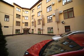 Edem Hotel Lviv