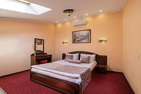 Edem Hotel Lviv