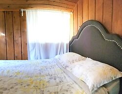 Rundle Chalets