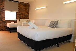 Camden Motor Inn