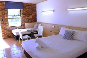 Camden Motor Inn