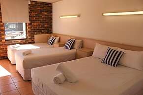 Camden Motor Inn