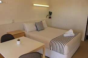 Camden Motor Inn